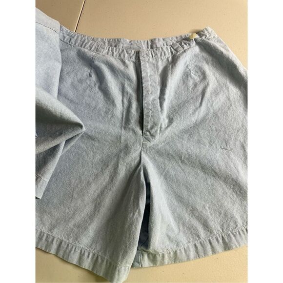 The Disney Store Women's Light Blue Mickey Mouse Mid-Rise Shorts Skirt Size M - Picture 4 of 8